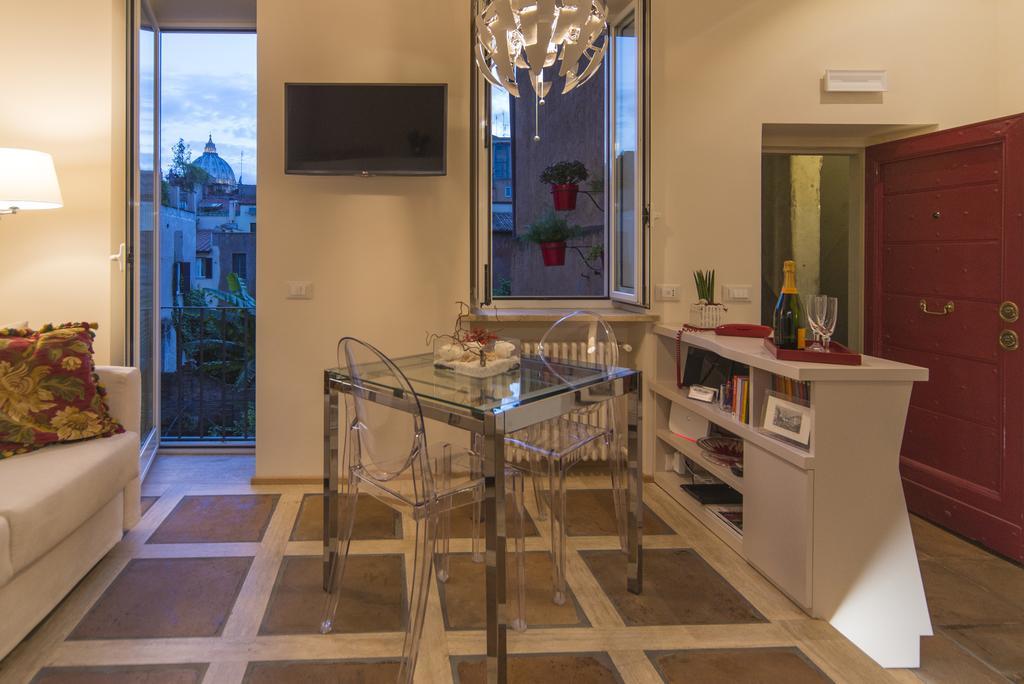 La Porta Rossa Di Borgo - Vatican Luxury Suite Рим Екстер'єр фото